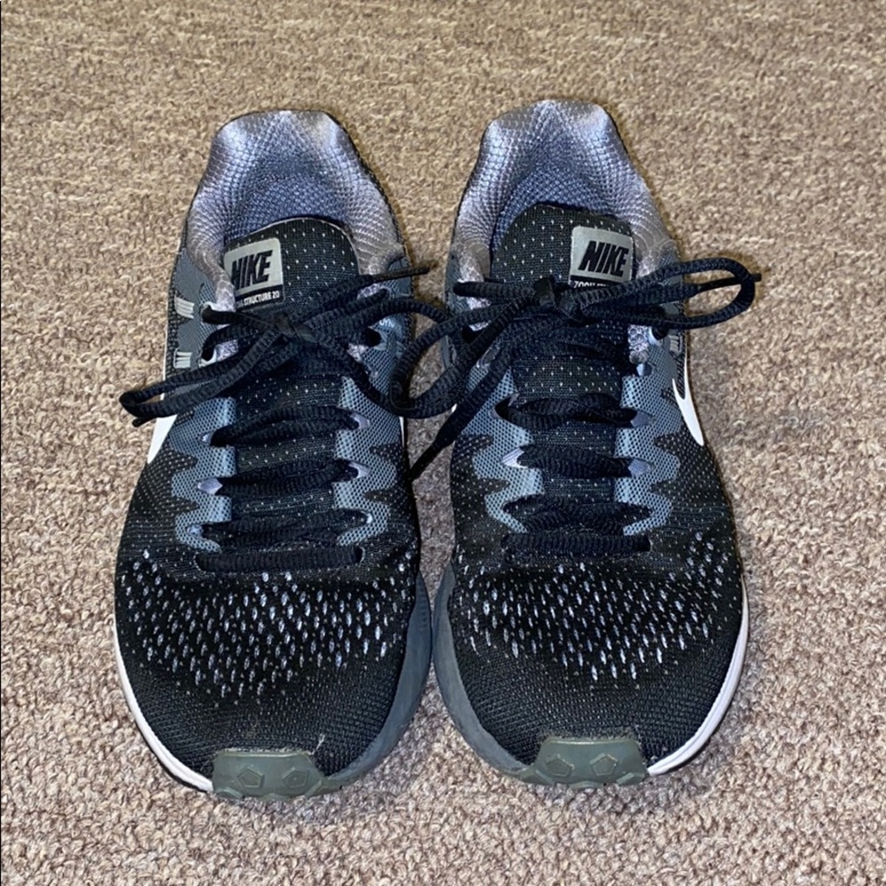 Women’s Nike shoes